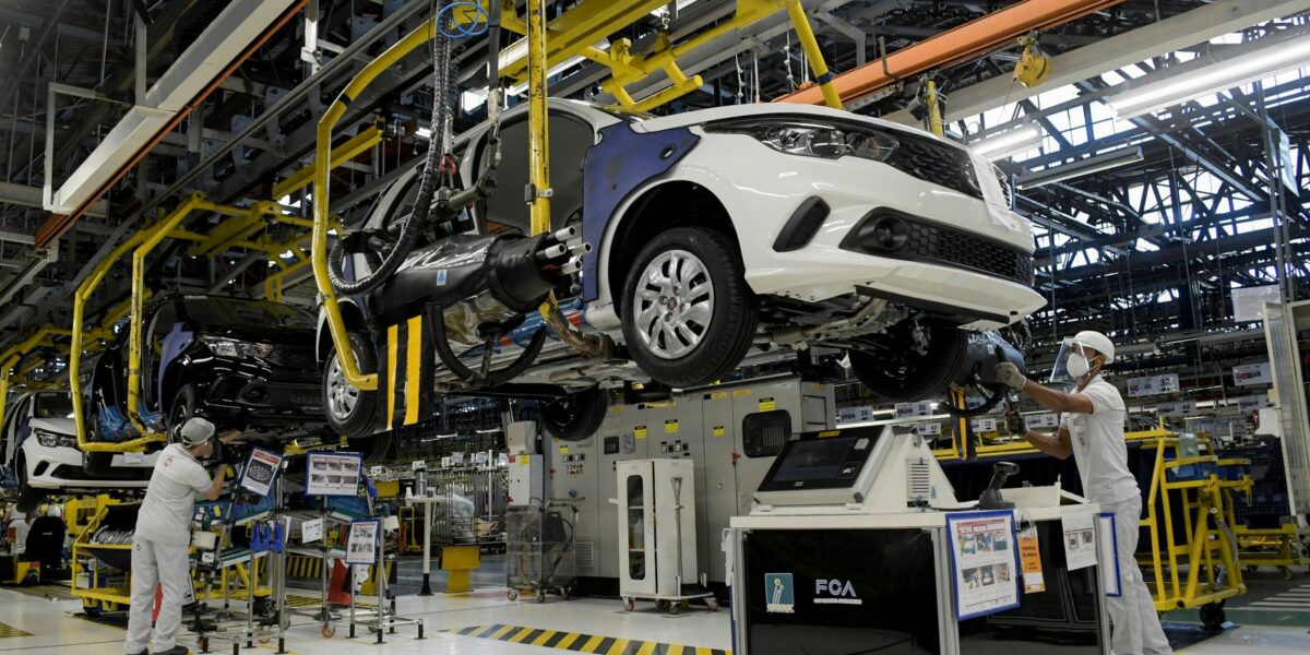 Atividade econômica tem alta de 2,9% em 2022