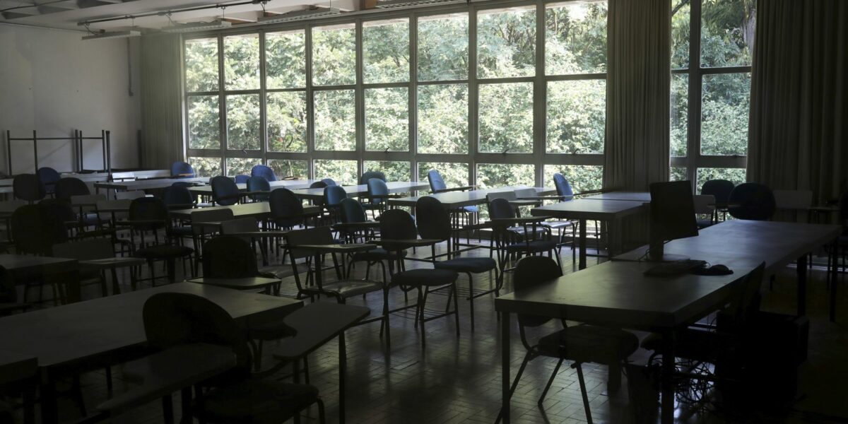 Banco Mundial: covid-19 pode resultar em geração perdida de jovens