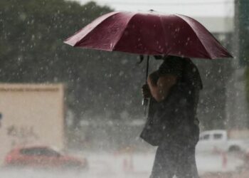 Fortes chuvas com trovoadas e ventos levantam sinal de alerta em boa parte do país