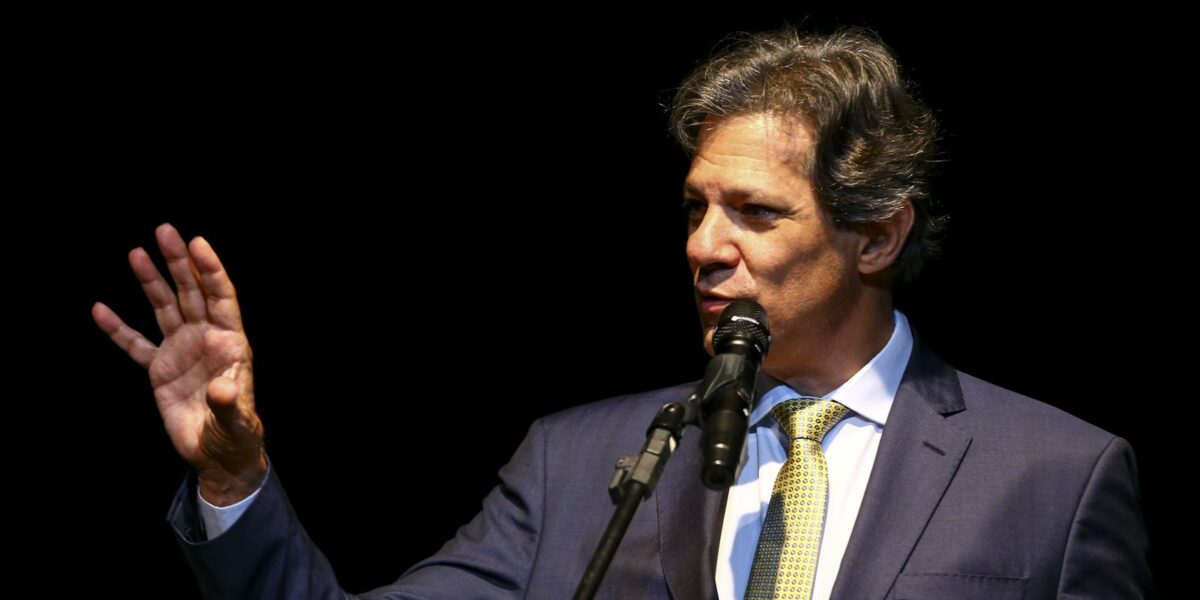 Na Índia, Haddad reforça preocupação com juros altos e crise climática