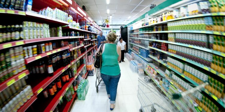 Pesquisa mostra aumento do consumo doméstico em janeiro