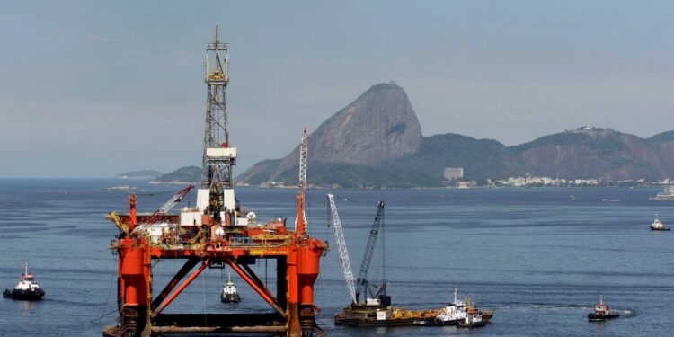 Petrobras atinge recorde de reinjeção de gás em depósitos subterrâneos