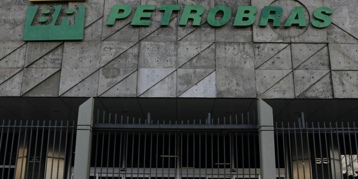 Presidente da Petrobras indica 5 integrantes para diretoria executiva