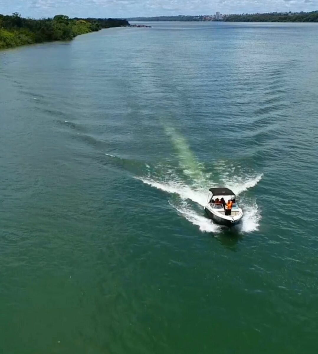 Vídeo – mesmo com cheia, Rio Paraná não perde encanto e atrações turísticas se destacam