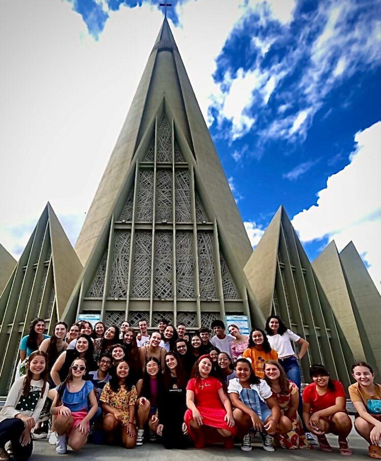 Coral juvenil da Arquidiocese de Maringá vai realizar teste para novos integrantes