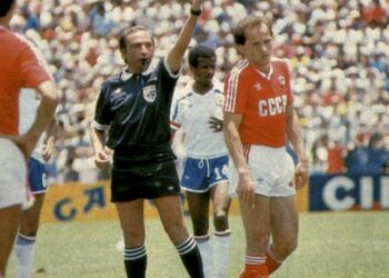 Árbitro da final da Copa de 1986, Romualdo Arppi Filho morre em Santos
