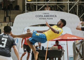 Brasil aplica goleada de 13 a 0 na Copa América de beach soccer