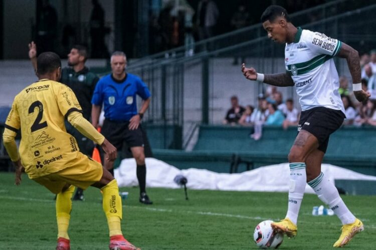 Cascavel elimina o Coritiba