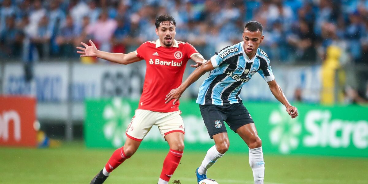 Gauchão: clássico Grenal tem estreia de Suárez e volta de Luiz Adriano