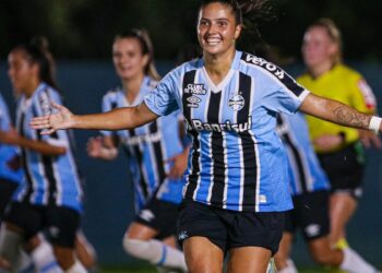 Grêmio vence a primeira no Brasileiro Feminino