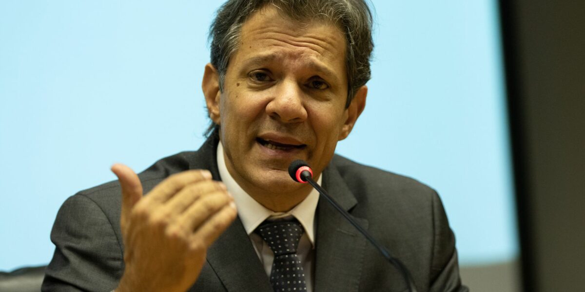 Haddad admite desaceleração, mas descarta risco de recessão