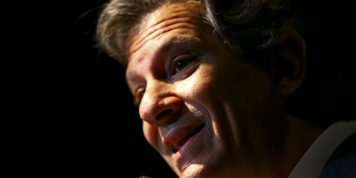 Haddad considera "muito preocupante" comunicado do Copom