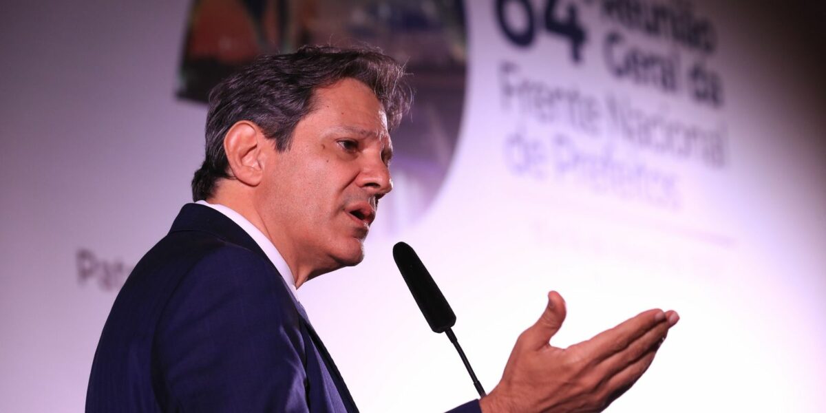 Haddad garante que municípios não perderão receita com novo imposto