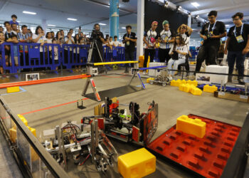 Mais de 2.000 estudantes participam da maior competição de robótica educacional do Brasil