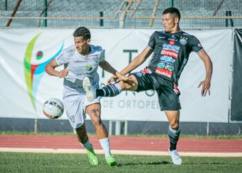 No primeiro confronto, em Maringá, Operário venceu de virada por 2 a 1. Assessoria/Maringá FC