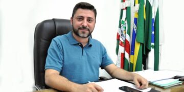 Lauro Júnior, prefeito afastado de Jandaia do Sul Foto: PMJS