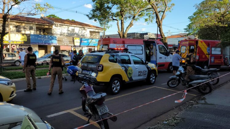 Policial fica ferido após evitar furto em supermercado de Maringá