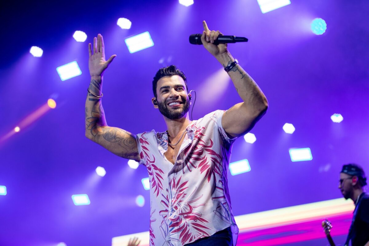 Gusttavo Lima participa do Experience Days do Rafain Palace Hotel