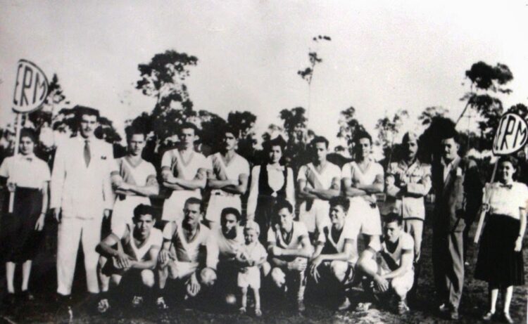 história do futebol em Maringá