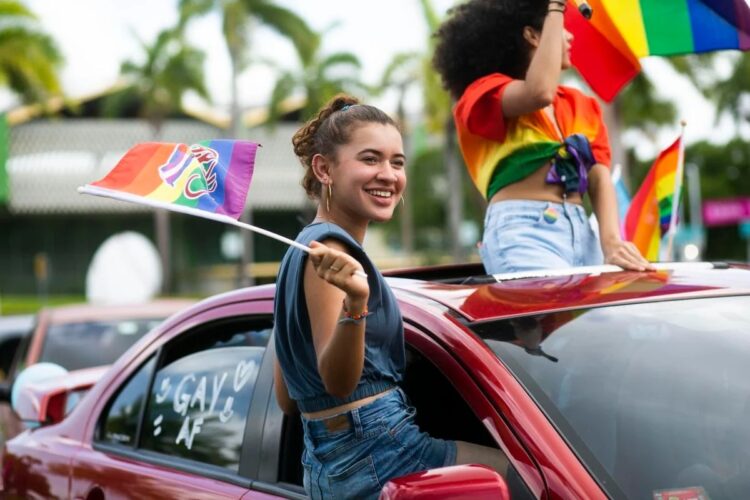 Parada Lgbt De Maringá Neste Domingo 21 Espera Caravanas De 23 Cidades