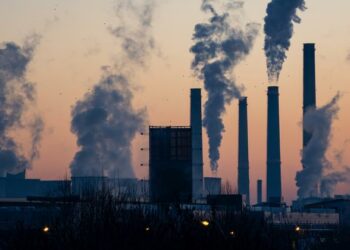 ONU pede que indústria de combustíveis fósseis pare de obstruir ação climática