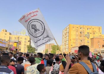 Conflito no Sudão já matou mais de 1 mil