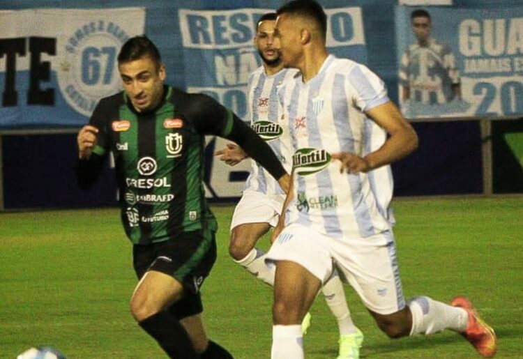 Maringá FC cede empate ao Crac no último minuto