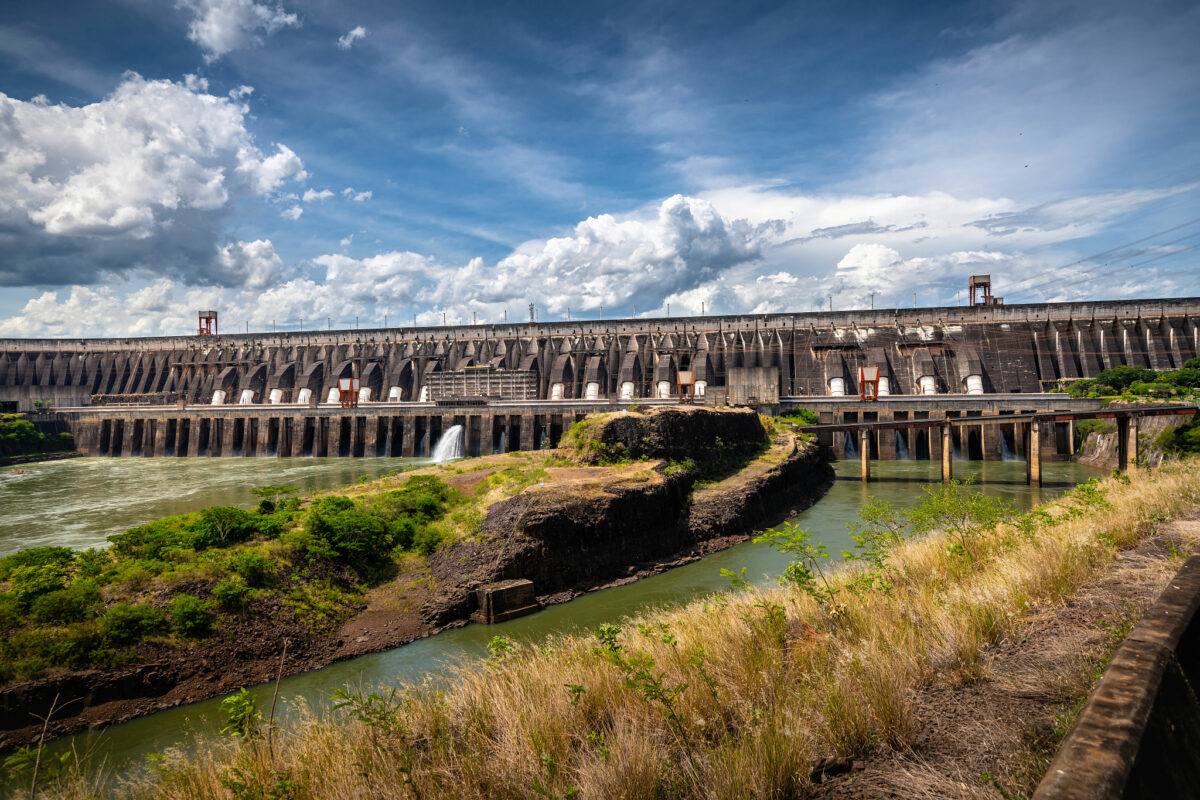 Usina de Itaipu tem a maior produção dos últimos cinco anos