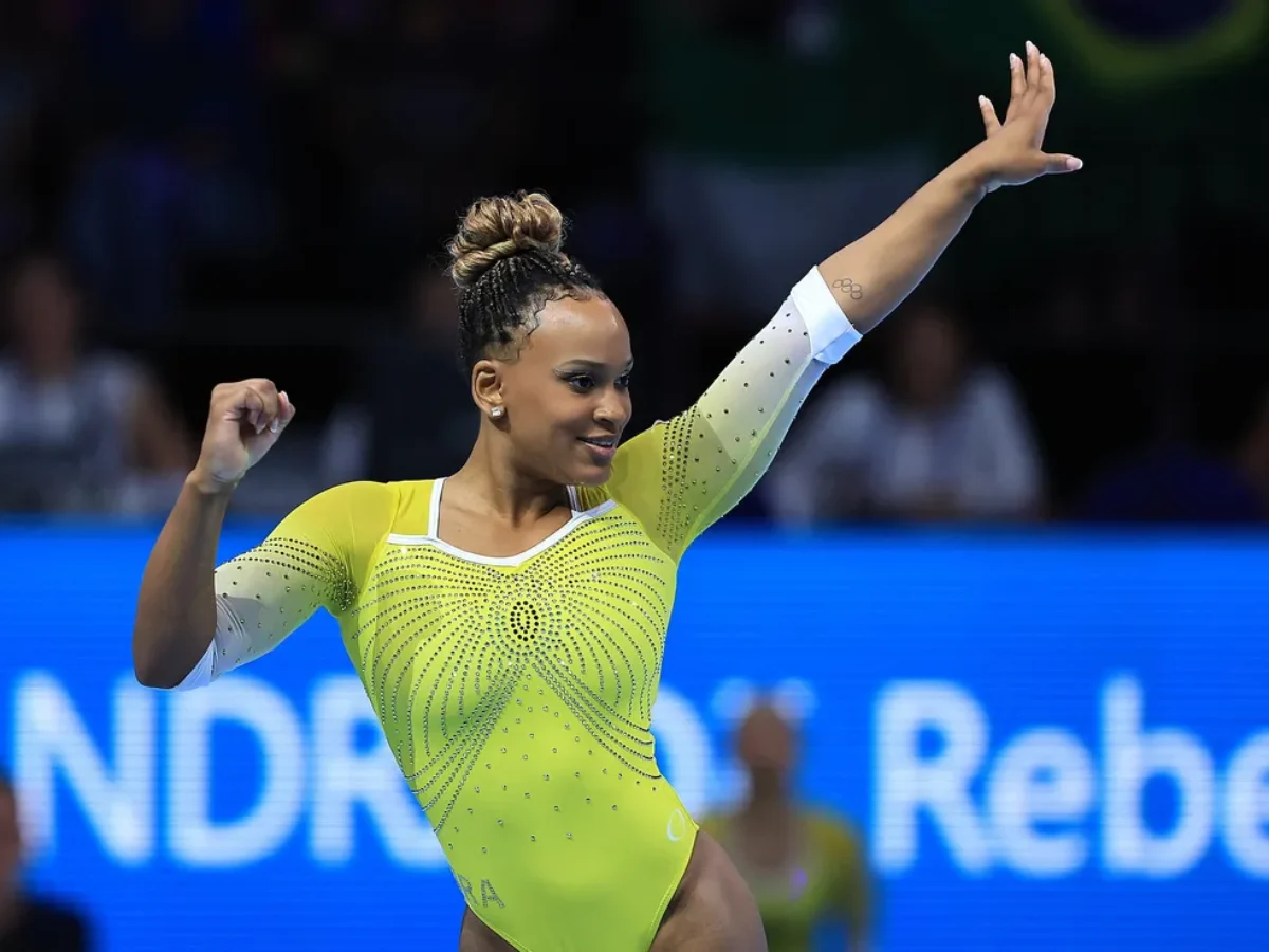 Rebeca Andrade é prata no individual geral do mundial de ginástica artística