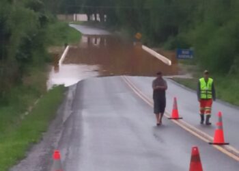 Ponte do Rio Andirá na pr-554