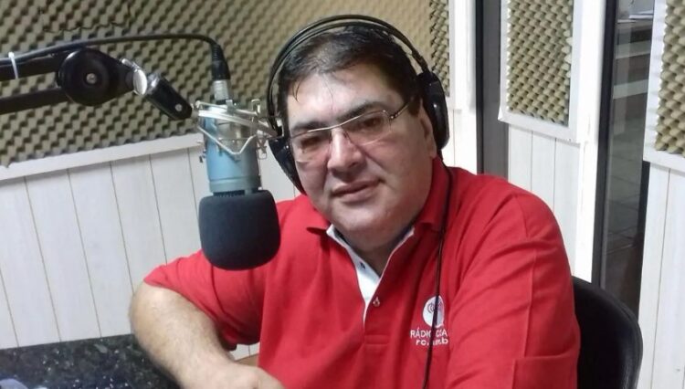 Morre o radialista Levi de Oliveira