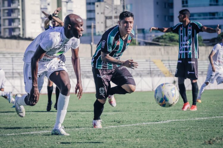 MFC se garantiu para a decisão desta quarta-feira com triunfo no derbi diante do Galo Maringá por 1 a 0. Foto: Odair Figueiredo.