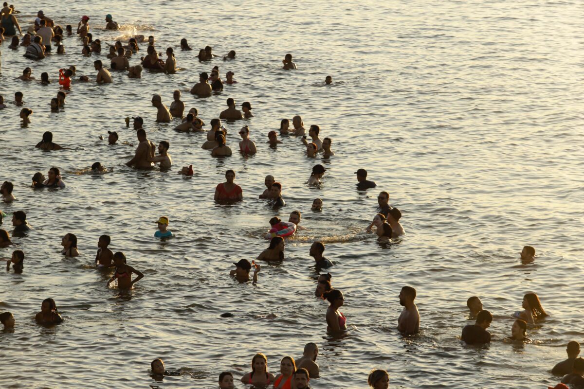 turistas aprovam estrutura para o verão no litoral noroeste