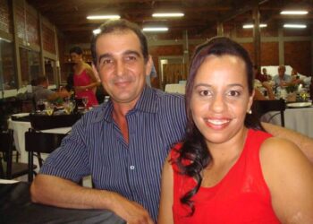 Marcos Robson Tezin e Carmelinda Tezin são do distrito de Sumaré, em Paranavaí Foto: Rede social