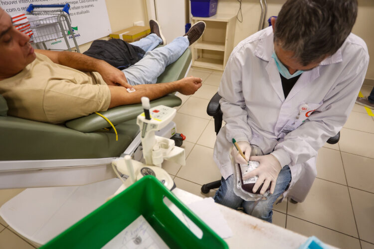 Saúde reforça o poder da doação de sangue em salvar vidas - Foto: Gilson Abreu / AEN