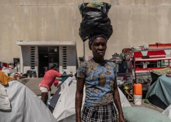 Violência se espalha na capital do Haiti e faltam hospitais para tratar vítimas