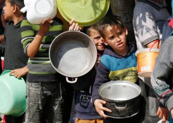 Israel declara bloqueio de comboios de ajuda alimentar da Unrwa no norte de Gaza