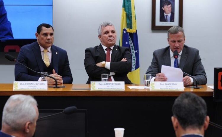 Reunião de instalação e eleição. Dep. Coronel Ulysses (UNIÃO - AC); Dep. Alberto Fraga (PL - DF) e Dep. Sanderson (PL - RS)