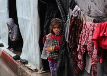 Número de crianças mortas em Gaza supera estatísticas de quatro anos de conflitos globais