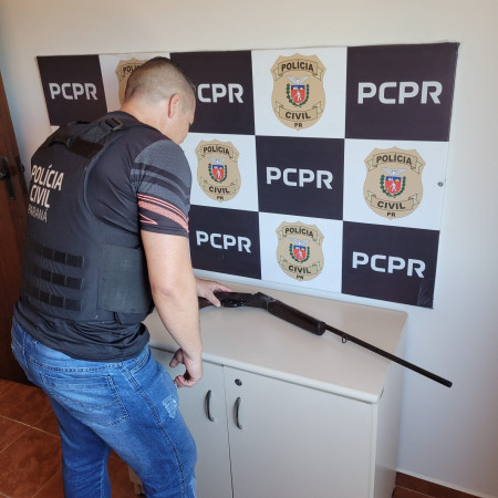 PCPR prende homem em flagrante por porte de arma em Carlópolis