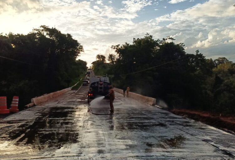 DER/PR libera ponte em rodovia entre Paranavaí e Amaporã
Foto: DER