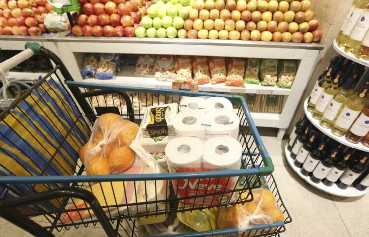Projeto de lei lista alimentos que terão imposto zero no novo sistema tributário; confira quais são