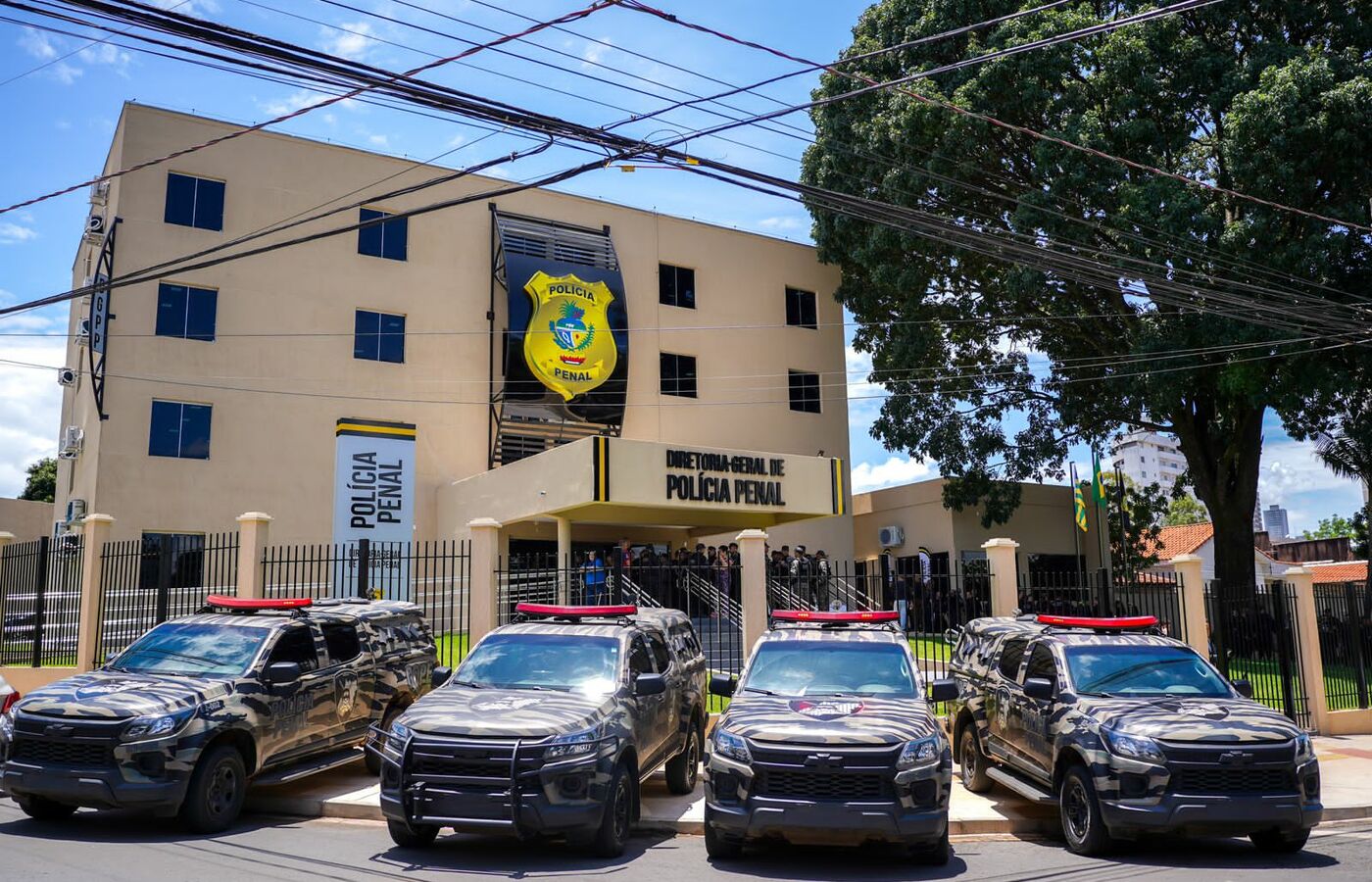 Vagas de emprego em Goiás: Polícia Penal abre oportunidades para profissionais de saúde