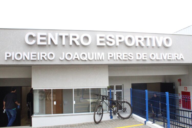 Centro esportivo de Floriano é ampliado
