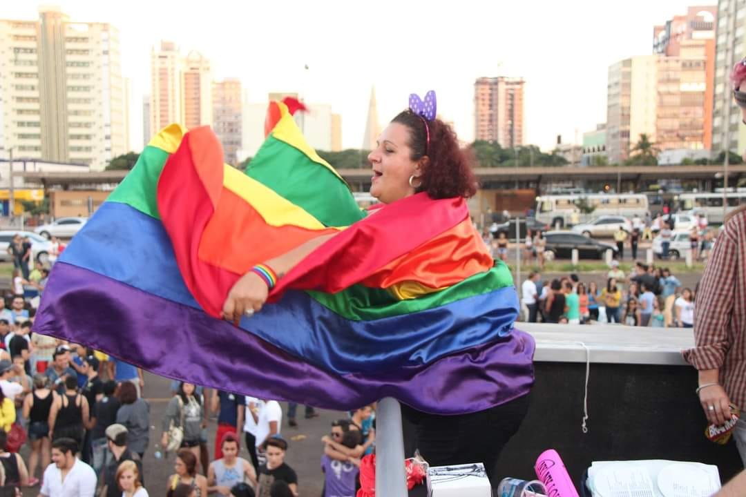 Parada LGBT de Maringá espera caravanas de mais de 20 cidades