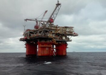 exploração de petróleo