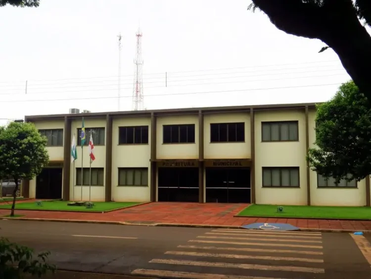 Gaeco cumpre mandados na prefeitura de São Jorge do Ivaí