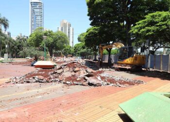 Obras Eixo-Monumental Maringá