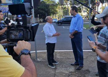 Lula e Enio Verri pedem voto para Humberto Henrique