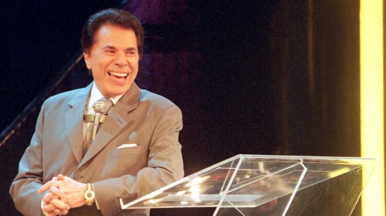 Silvio Santos é enterrado em cerimônia fechada